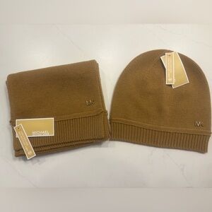 NWT Michael Kors Camel Knit Scarf & Beanie Set